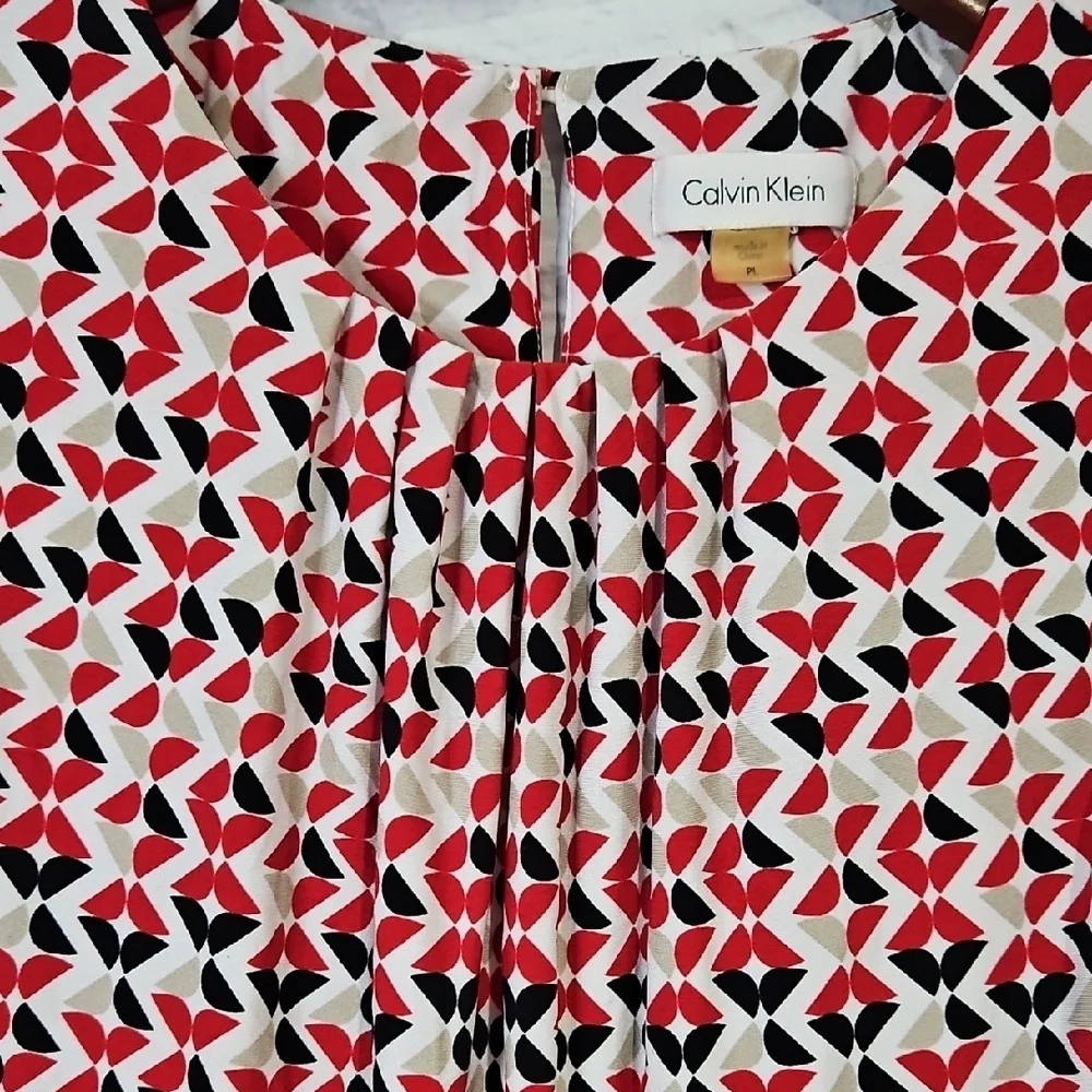Calvin Klein Red and Black Patterned Blouse - Picture 2 of 5